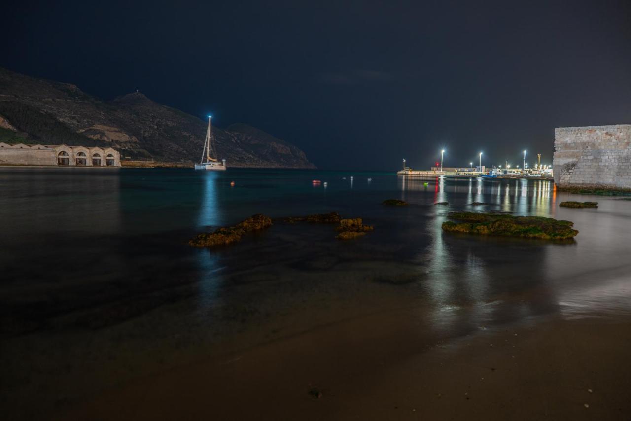 Elimi Favignana Apartments - Residence In Citta المظهر الخارجي الصورة