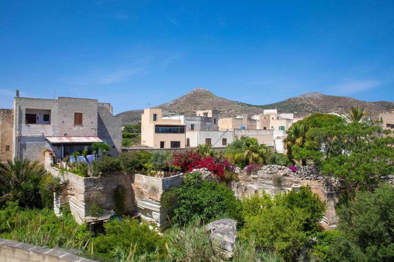 Elimi Favignana Apartments - Residence In Citta المظهر الخارجي الصورة